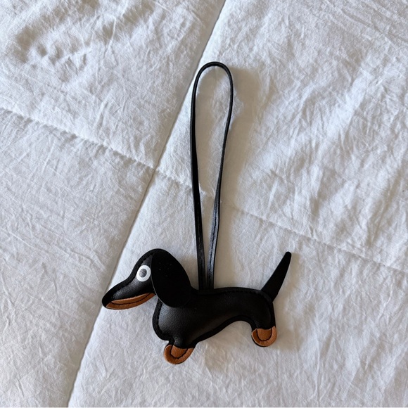 Dachshund Weenie Dog Purse Luggage Charm - Picture 2 of 3